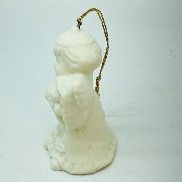Vintage White Angel With Wings Holding Lamb Christmas Ornament Ceramic Taiwan - Picture 6 of 13